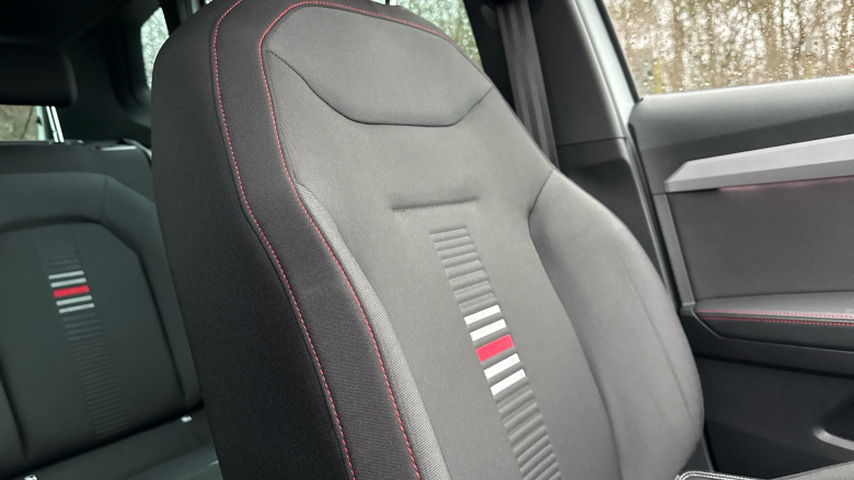 SEAT Arona 1.0 TSI 110 FR [EZ] 5dr Petrol Hatchback